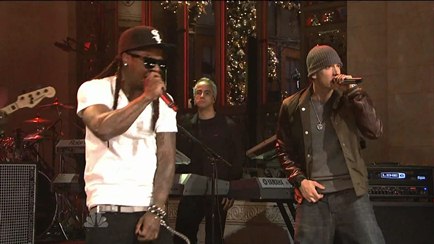 Eminem ft. Lil Wayne - No Love & Won't Back Down at Saturday Night Live